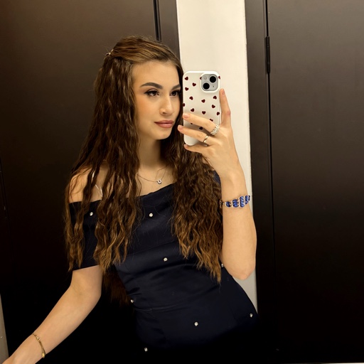 Алина Калкабек